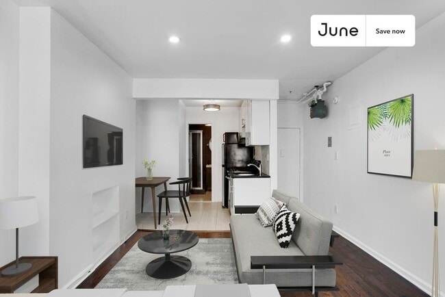 Photo - 534 E 14th St Apartment