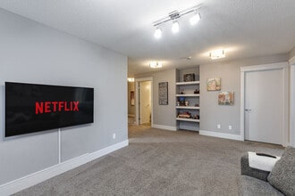 Building Photo - 3573 Cherry Landing SW