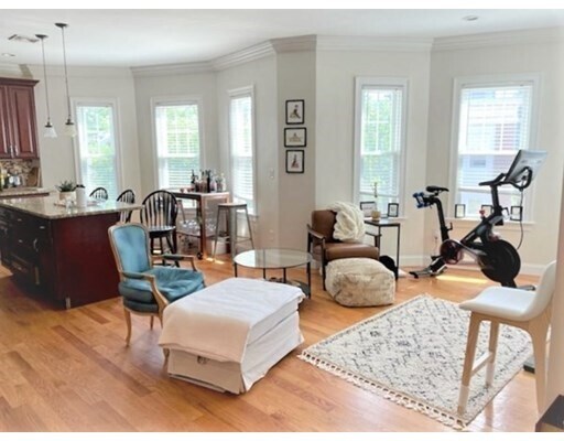 Foto principal - 2122 Dorchester Ave