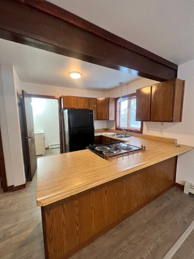 Foto del edificio - 285 Cindy Dr