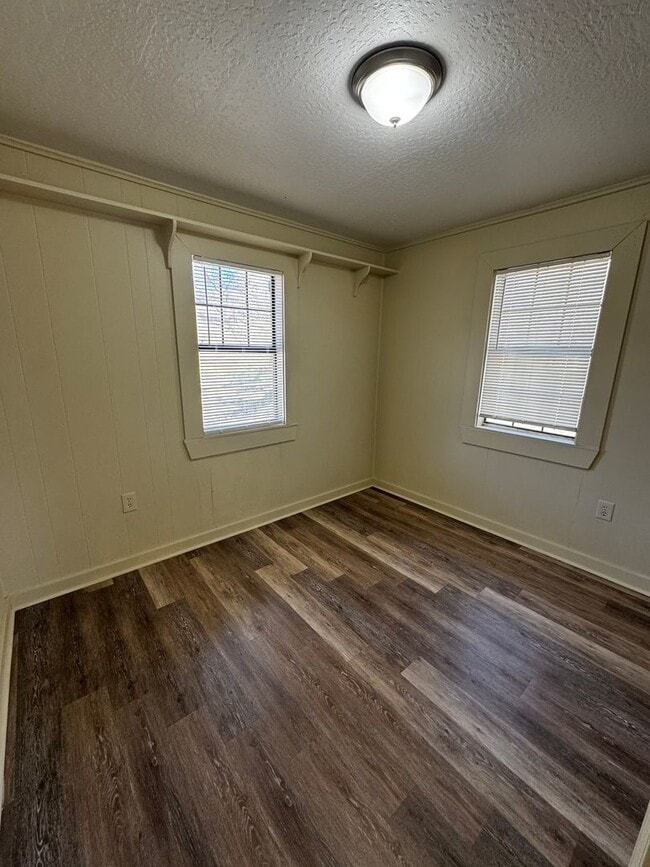 Building Photo - For Lease