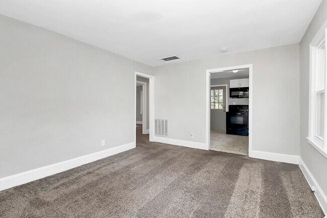 Foto del edificio - 3503 Meredith Ave