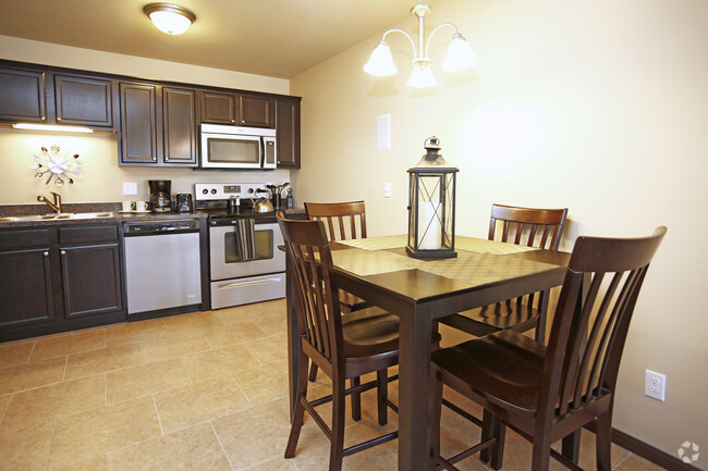 2 BR, 2 BA - 1,050 Sq Ft - Dining Room - Woodsage Apartments