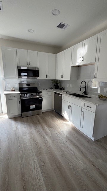 Foto del edificio - 5523 Haight St