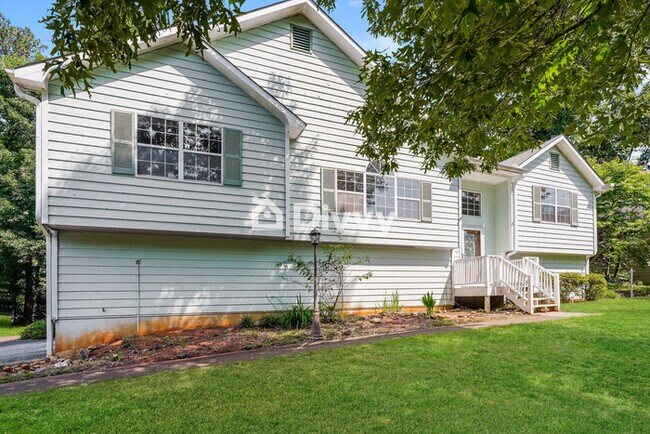 Building Photo - 4204 Sterling Pointe Dr