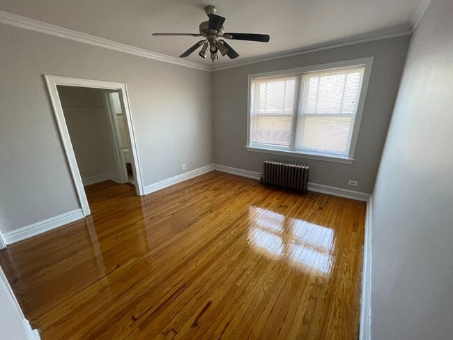 Foto del edificio - 4650 N Elston Ave