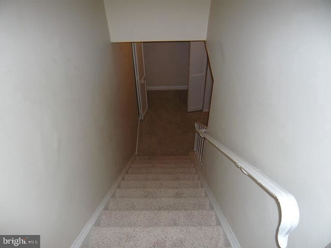 Foto del edificio - 8276 Clifton Farm Ct