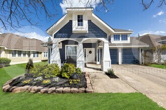 Building Photo - 1509 Lacewing Dr