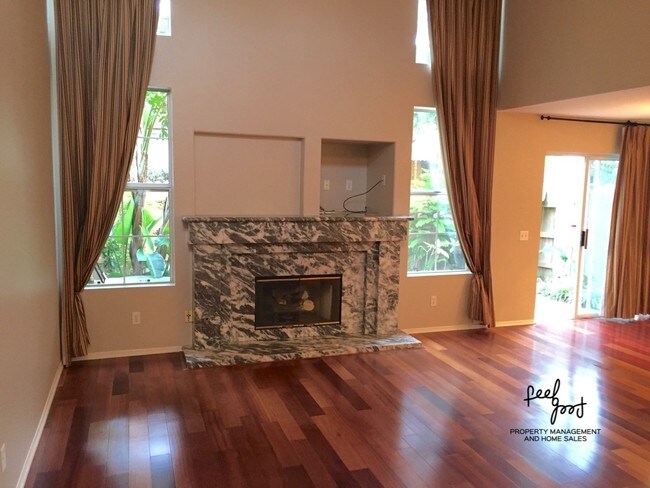 Building Photo - 4680 Los Alamos Way