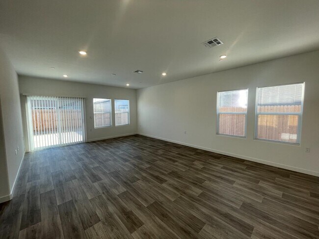 Foto del edificio - 4275 Joaquin Ave