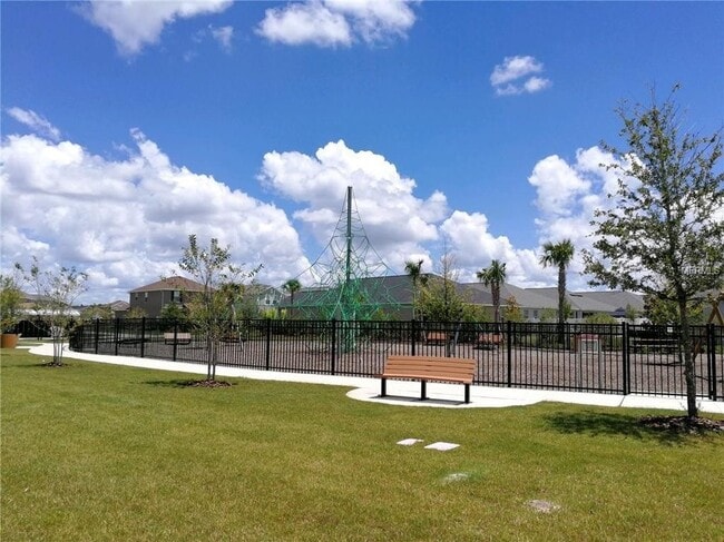 Photo - 11019 Redbud Woods Ln House