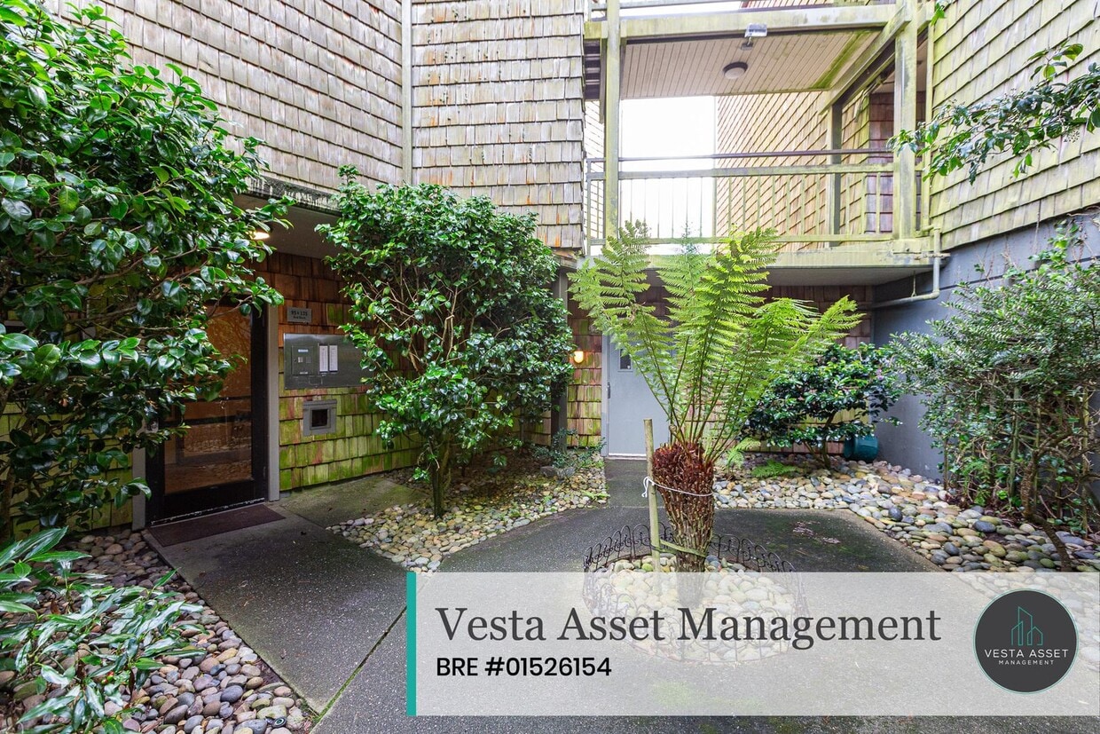 Photo - A Calm, Bright Retreat at Diamond Heights Village — 135 Red Rock Way, #208L