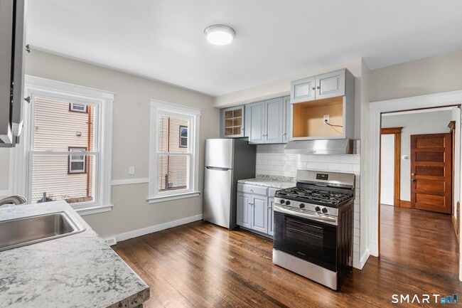 Building Photo - 47 South St