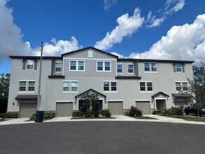 Building Photo - 870 Tennyson Mill Cir