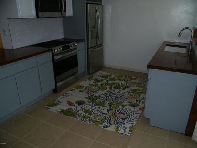 Foto del edificio - Charming Tucson 3-Bedroom Home with Spacious backyard