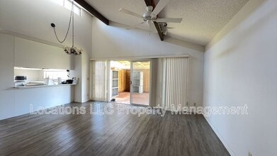 Building Photo - 95-657-657 Alohilani St