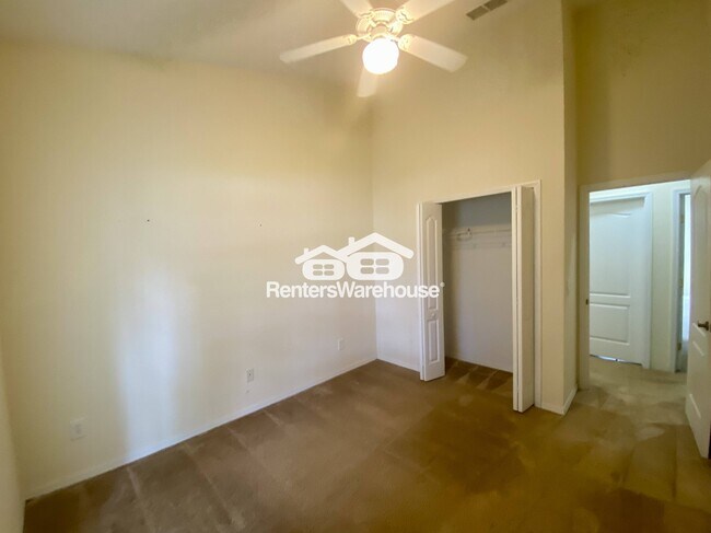 Building Photo - 313 Burford Cir