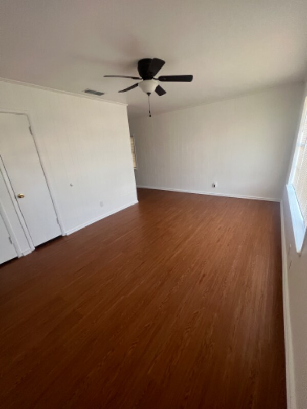 Foto del edificio - 2951 Moffett Ave