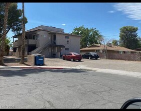 Building Photo - 3708 Scuba Cir