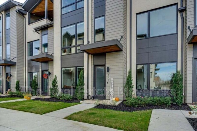 Foto del edificio - 821 Burnside Pl