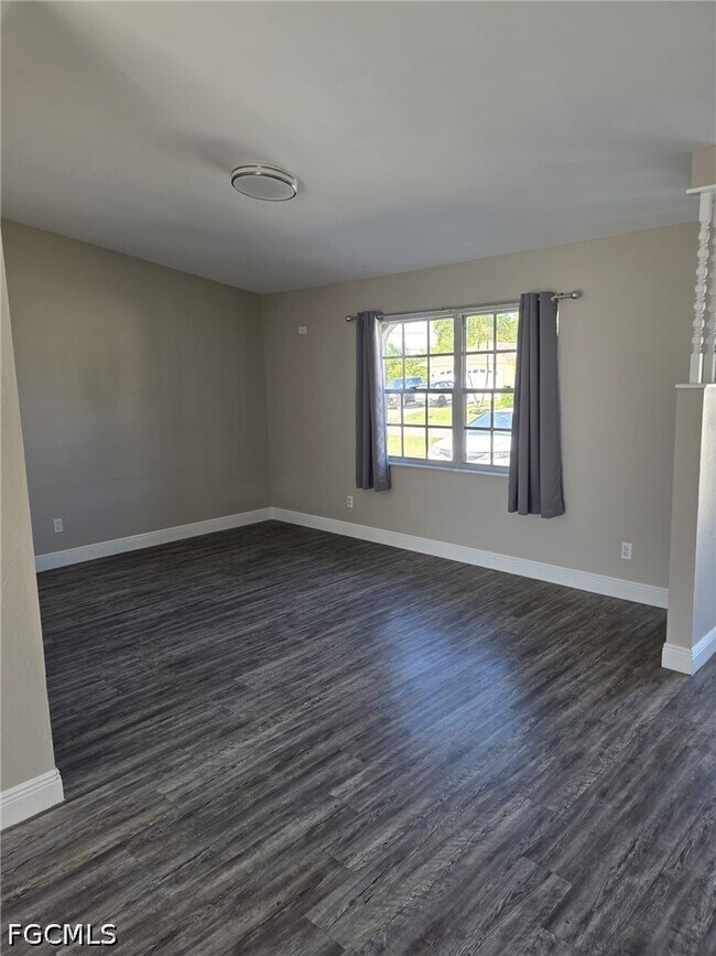 Foto del edificio - 112 SW 35th Terrace