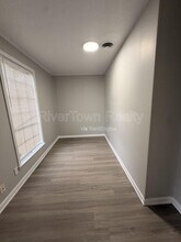 Building Photo - 1174 Railton Rd