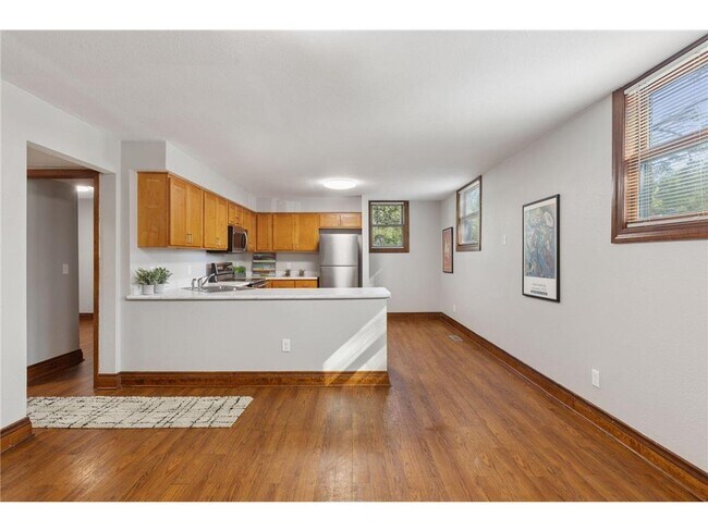 Foto del edificio - 5101 56th Ave N
