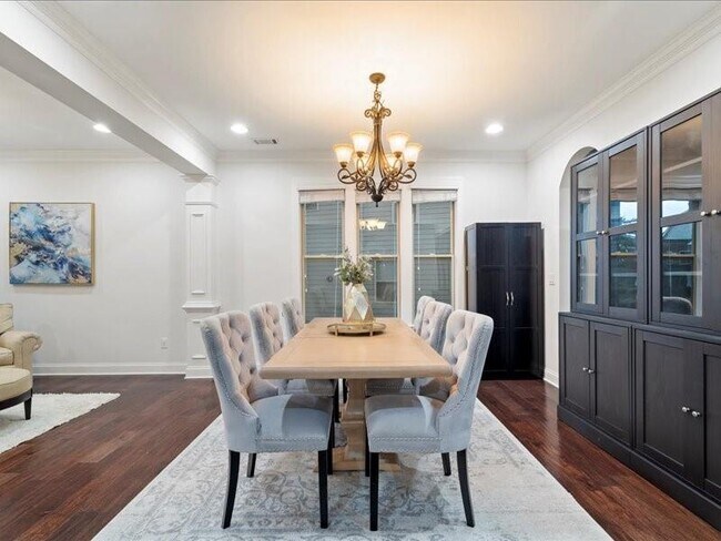 Foto del edificio - 210 Ashland Ct