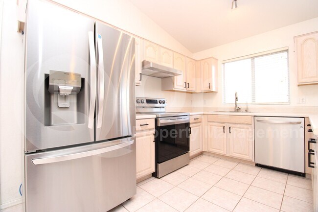 Foto del edificio - 503 N St Claire