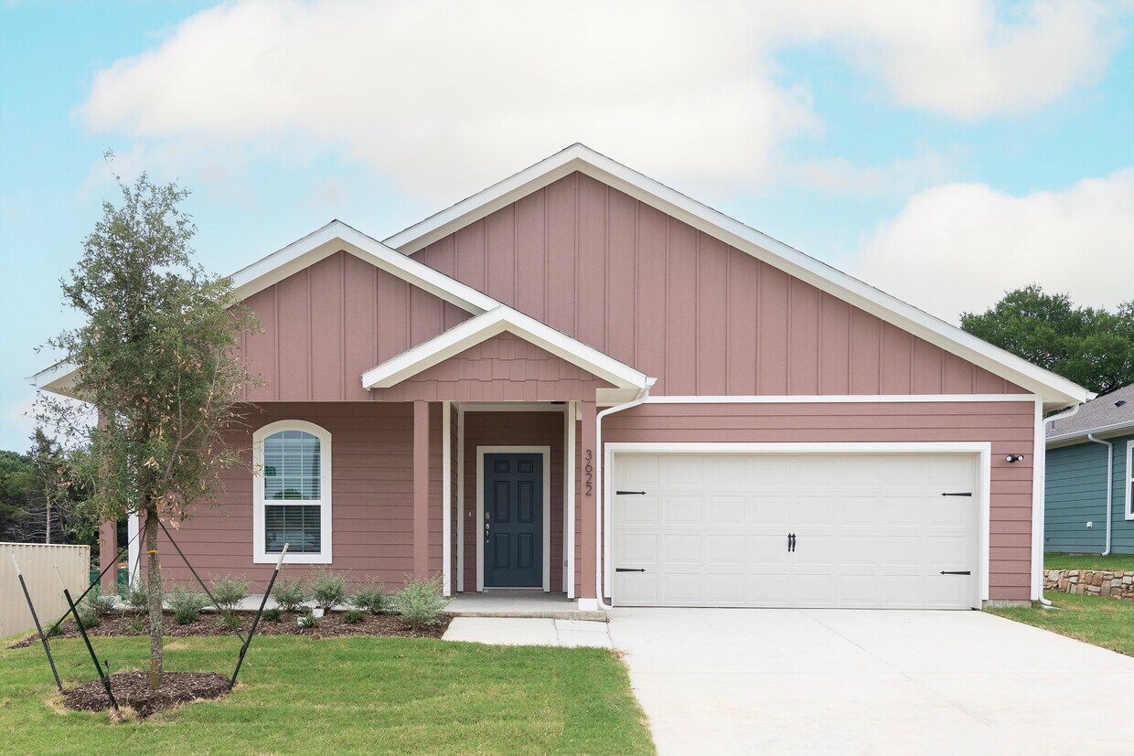 Primary Photo - 4433 Braddon Dr