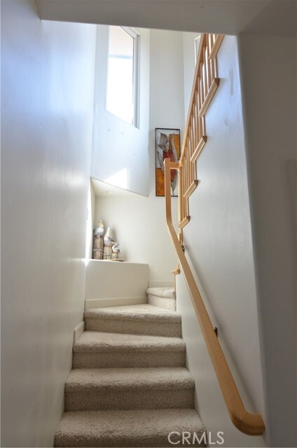 Building Photo - 3151 Studio Dr
