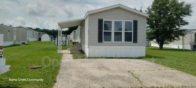 Foto del edificio - 1100 Thornwood Dr SW