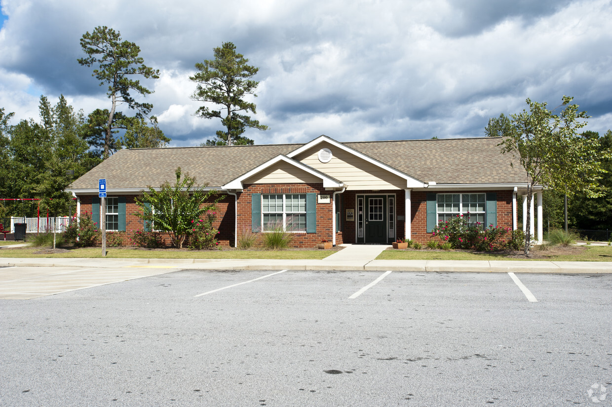 Building Photo - Powell Place Apartments