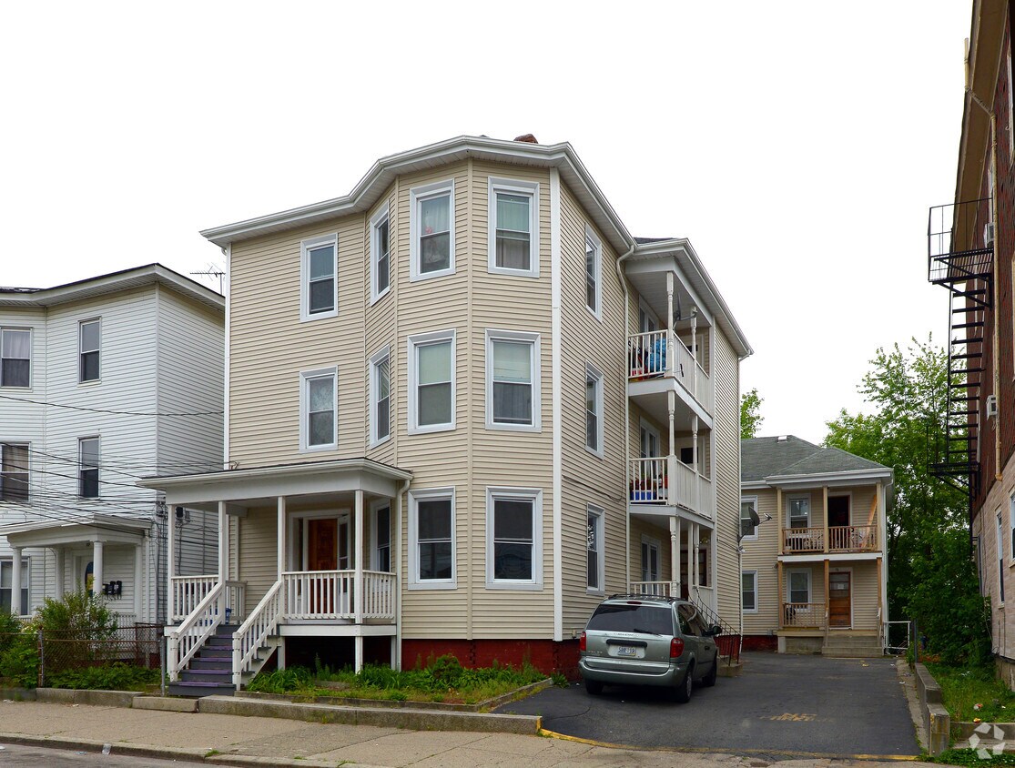 56 Darling St, Central Falls, RI 02863 Apartments in Central Falls