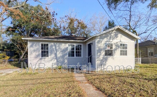 Foto del edificio - 3037 Imperial St