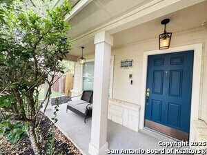 Building Photo - 7226 Comet Manor