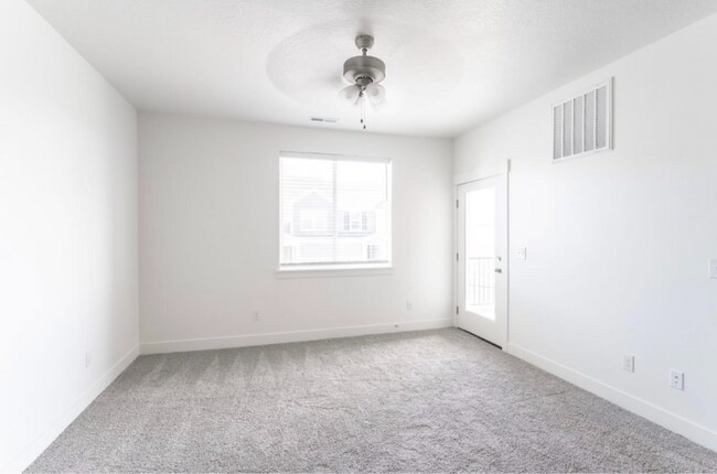 Foto del edificio - 1423 N 3830 W