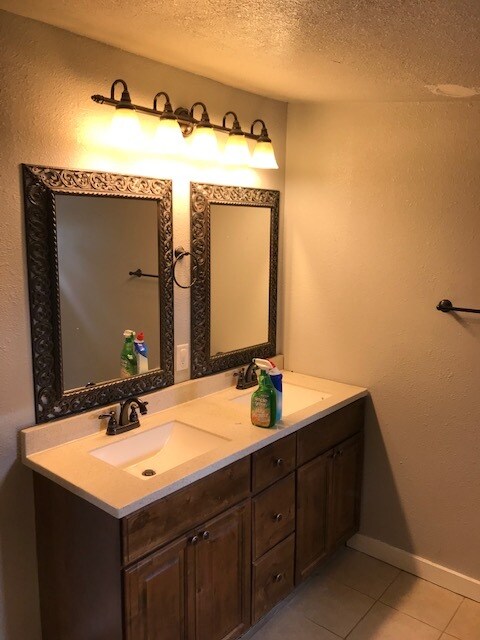 Foto del edificio - 46 Private Rd 51321