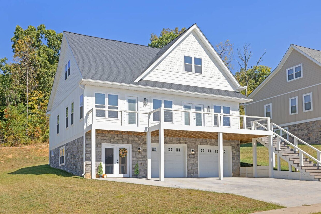 Foto principal - 43 Mcilwee Ln