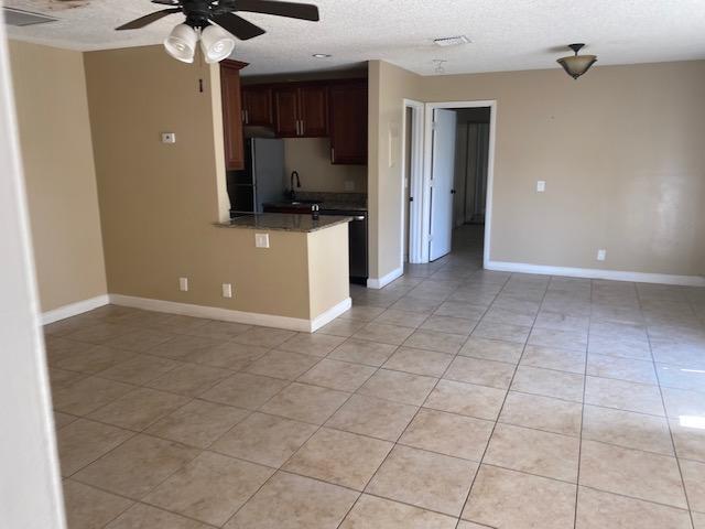 Building Photo - 30 Crossings Cir