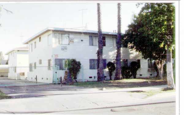 Building Photo - Capital One Apartments