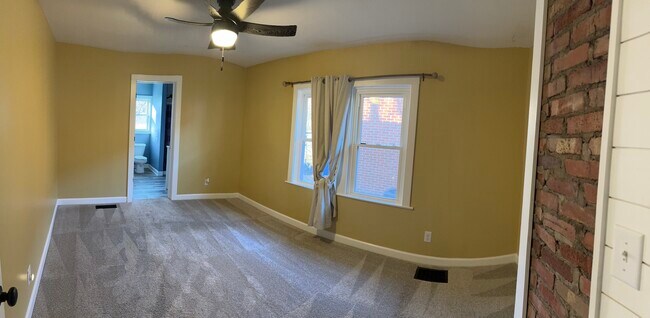 Foto del edificio - 4230 Winthrop Ave