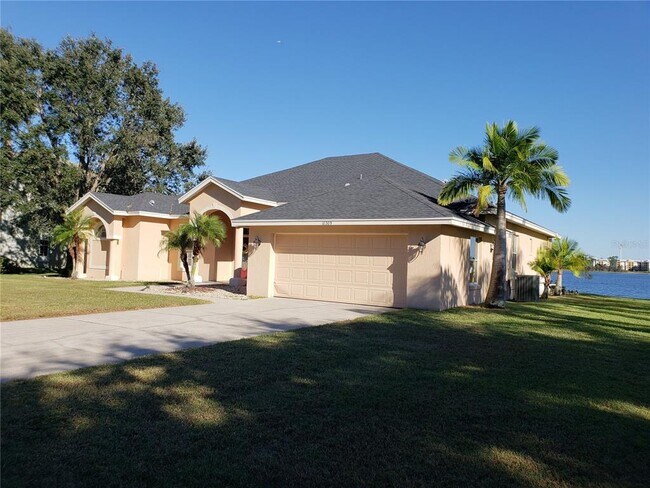 Building Photo - 10309 Luton Ct
