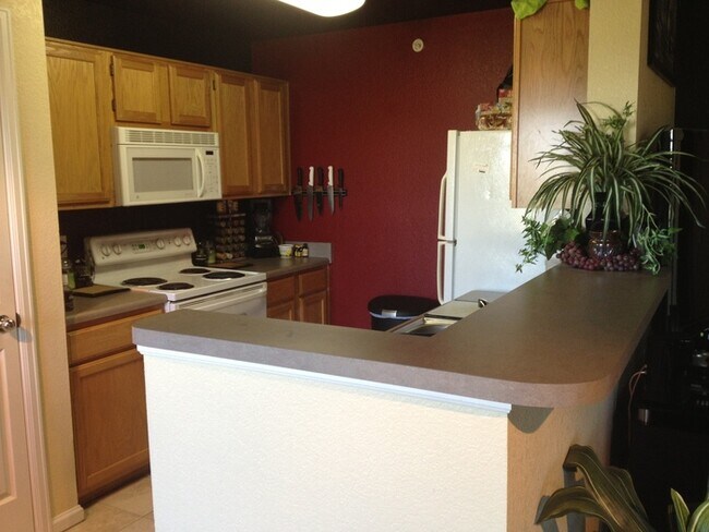Building Photo - Nice Condo in South Ft. Collins