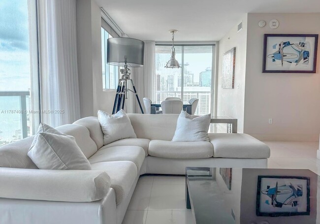 Building Photo - 244 Biscayne Blvd