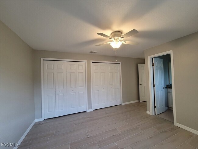 Foto del edificio - 4530 SW 7th Pl