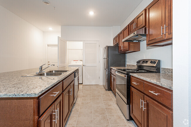 3BR, 3BA -1049 SF - Parc Hill Apartment Homes