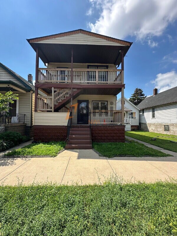 1530 121st St
