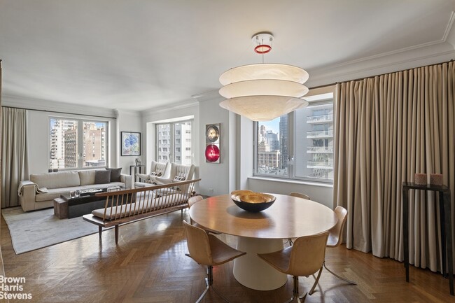 Foto del edificio - 181 E 65th St
