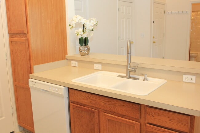 Kitchen - 7626 W Opohonga Ln